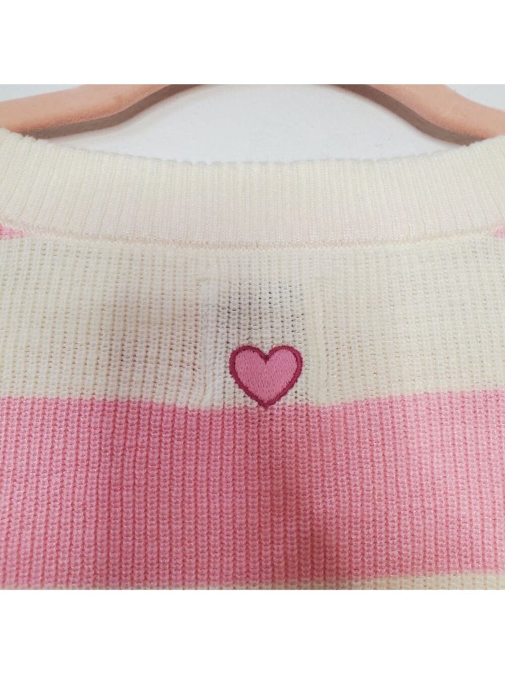 JoyLab Women's XS Pink & Cream Striped V-Neck Sweater Oversized - Picture 6 of 8
